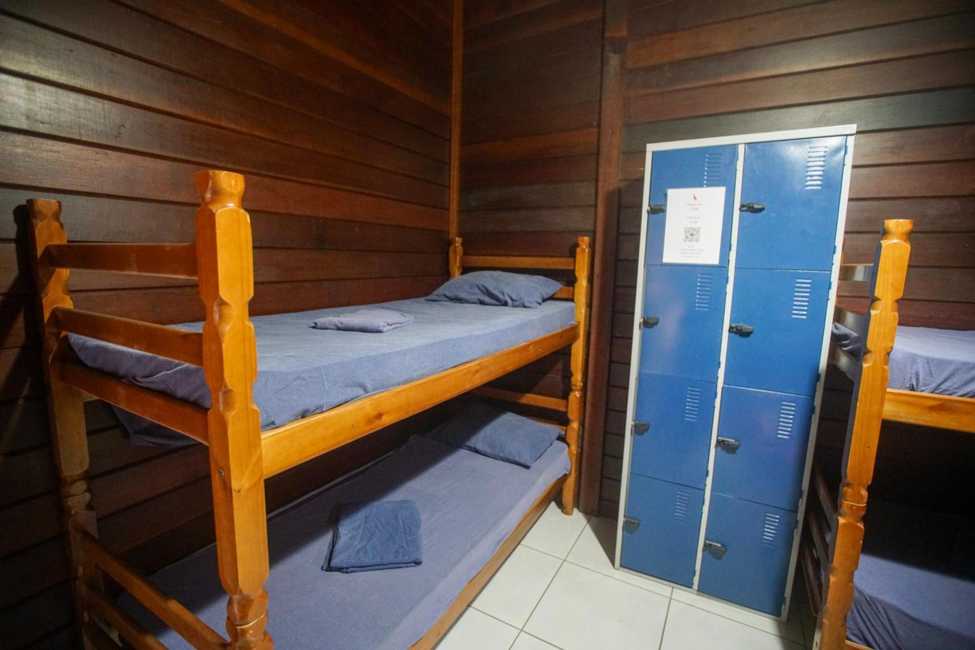 Hostel Capricornio Carcara Карагуататуба Екстериор снимка