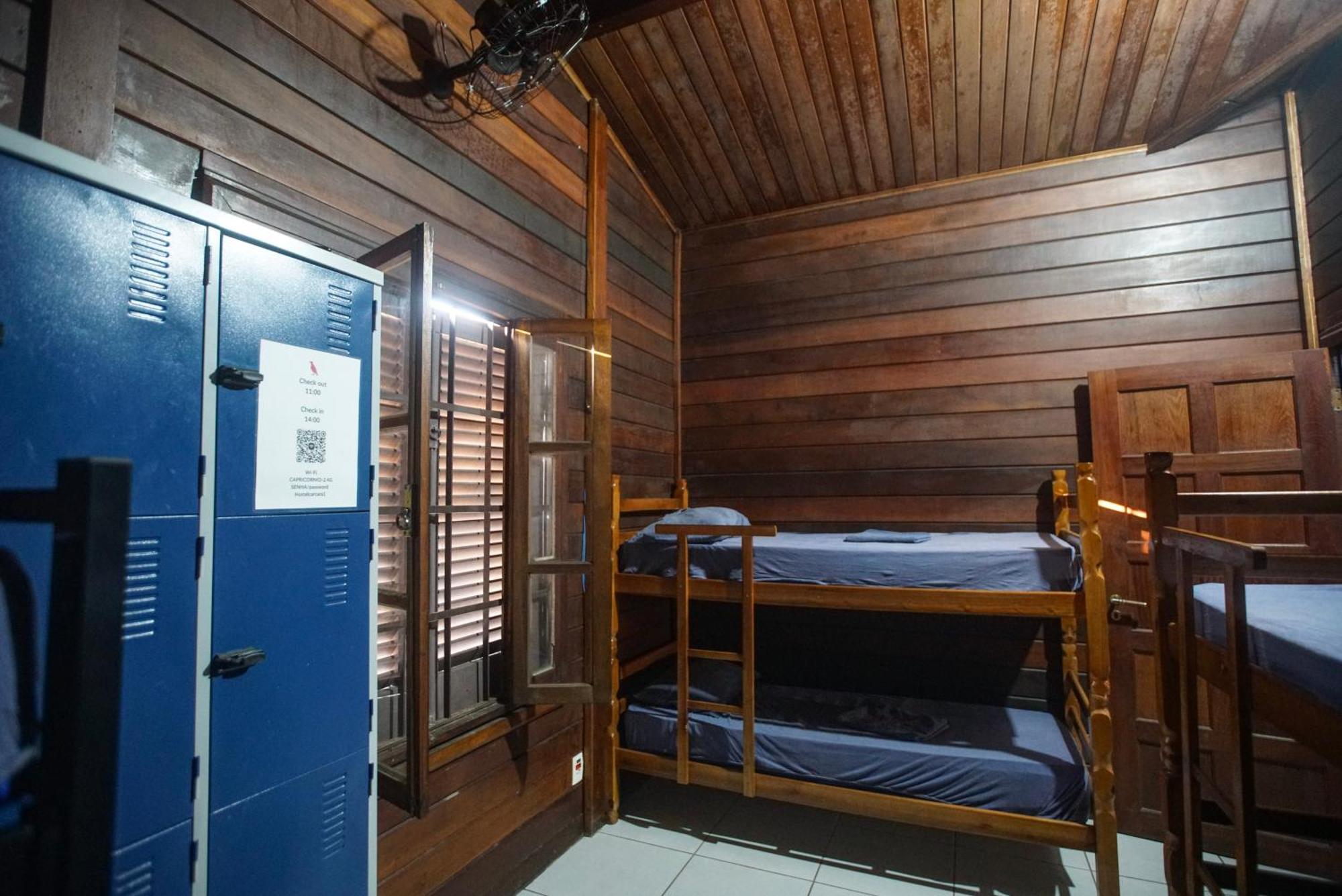 Hostel Capricornio Carcara Карагуататуба Екстериор снимка
