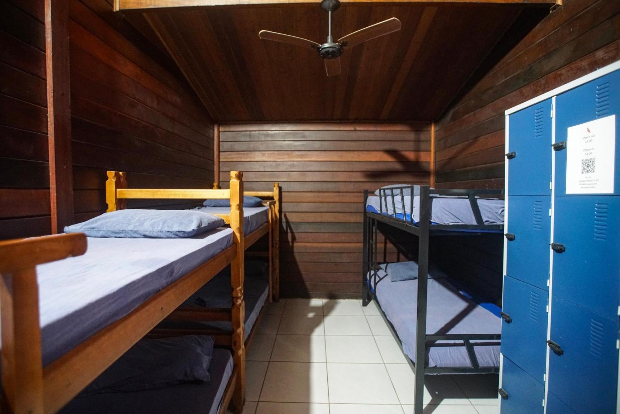 Hostel Capricornio Carcara Карагуататуба Екстериор снимка